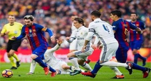 تقرير.. كلاسيكو برشلونة وريال مدريد ينتظر كلمة الفصل من الاتحاد الإسباني